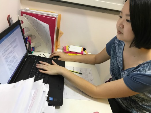 Punggol Tuition Primary English Tutor Yuet Ling preps for English Math Science tuition in Punggol